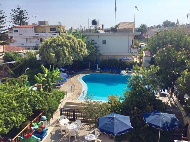 Romantza Apartments Agia Marina Eksteriør bilde