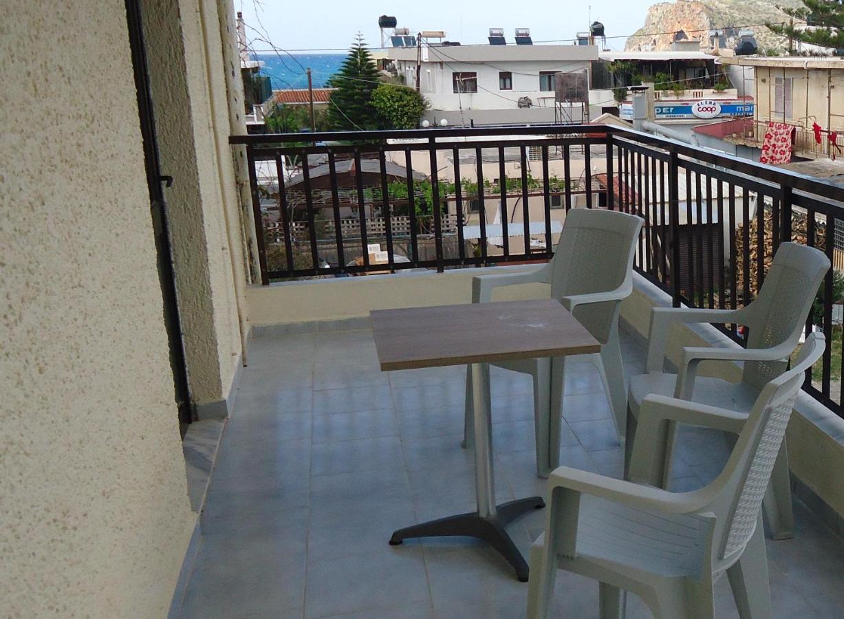 Romantza Apartments Agia Marina Eksteriør bilde