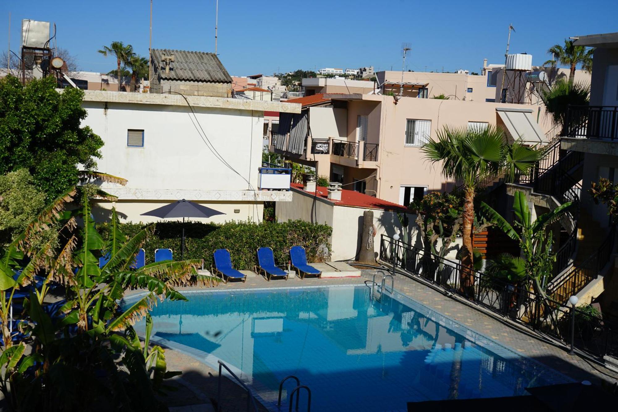 Romantza Apartments Agia Marina Eksteriør bilde