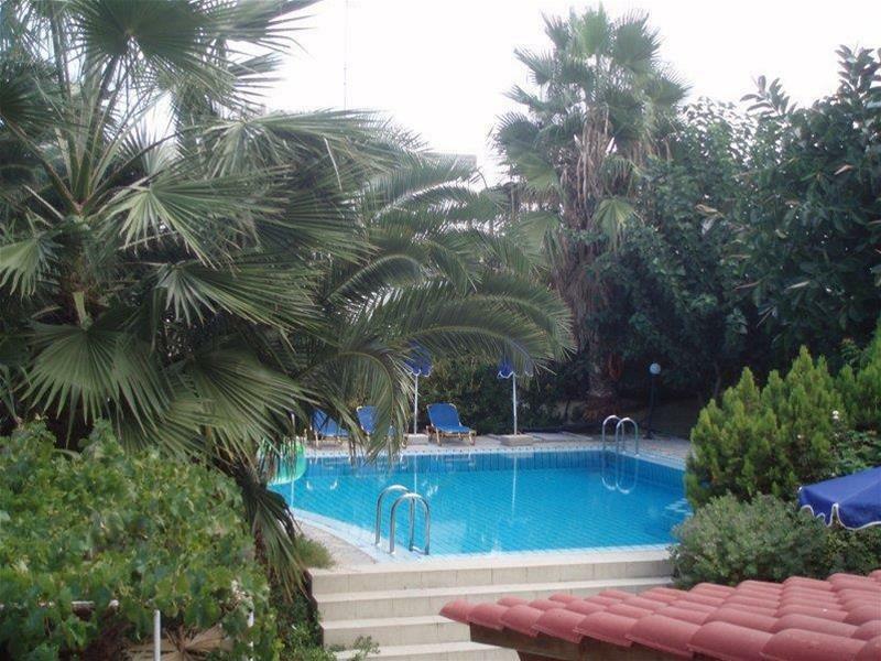 Romantza Apartments Agia Marina Eksteriør bilde